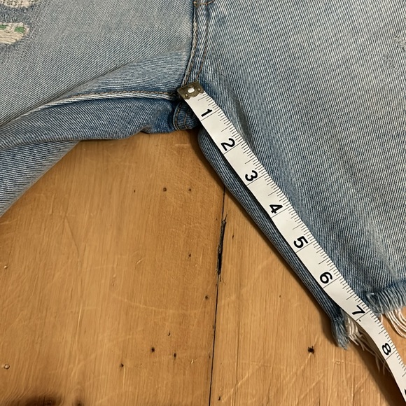 501 ‘93 Levi’s shorts - Picture 5 of 7